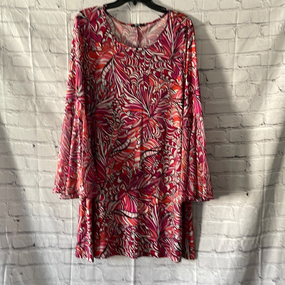 Sheath Pink, red and orange dress